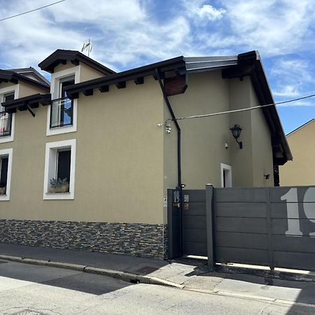 B&B Il Quadrato 19 Nerviano Eksteriør billede